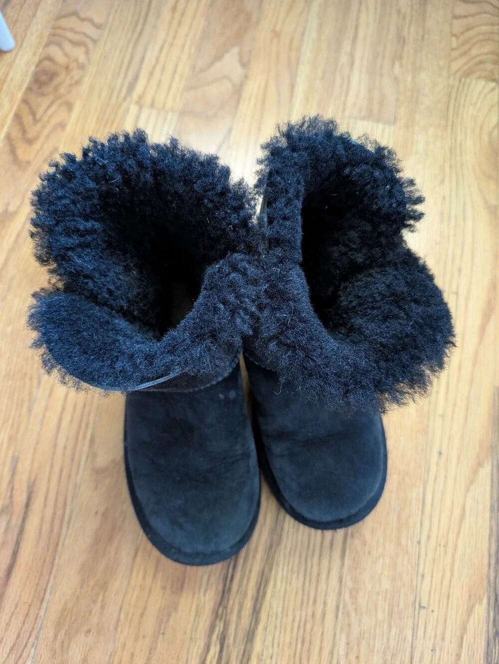 UGG warm shearling